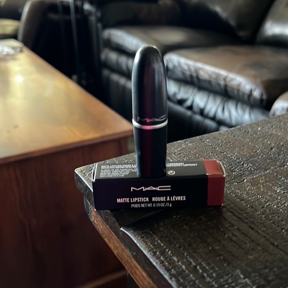 MAC Matte Lipstick Marrakesh 646 - Picture 1 of 7